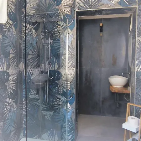 Broom House San Foca