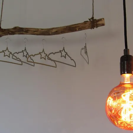 Broom House 3* San Foca