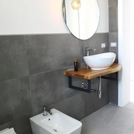 Broom House Guest house San Foca